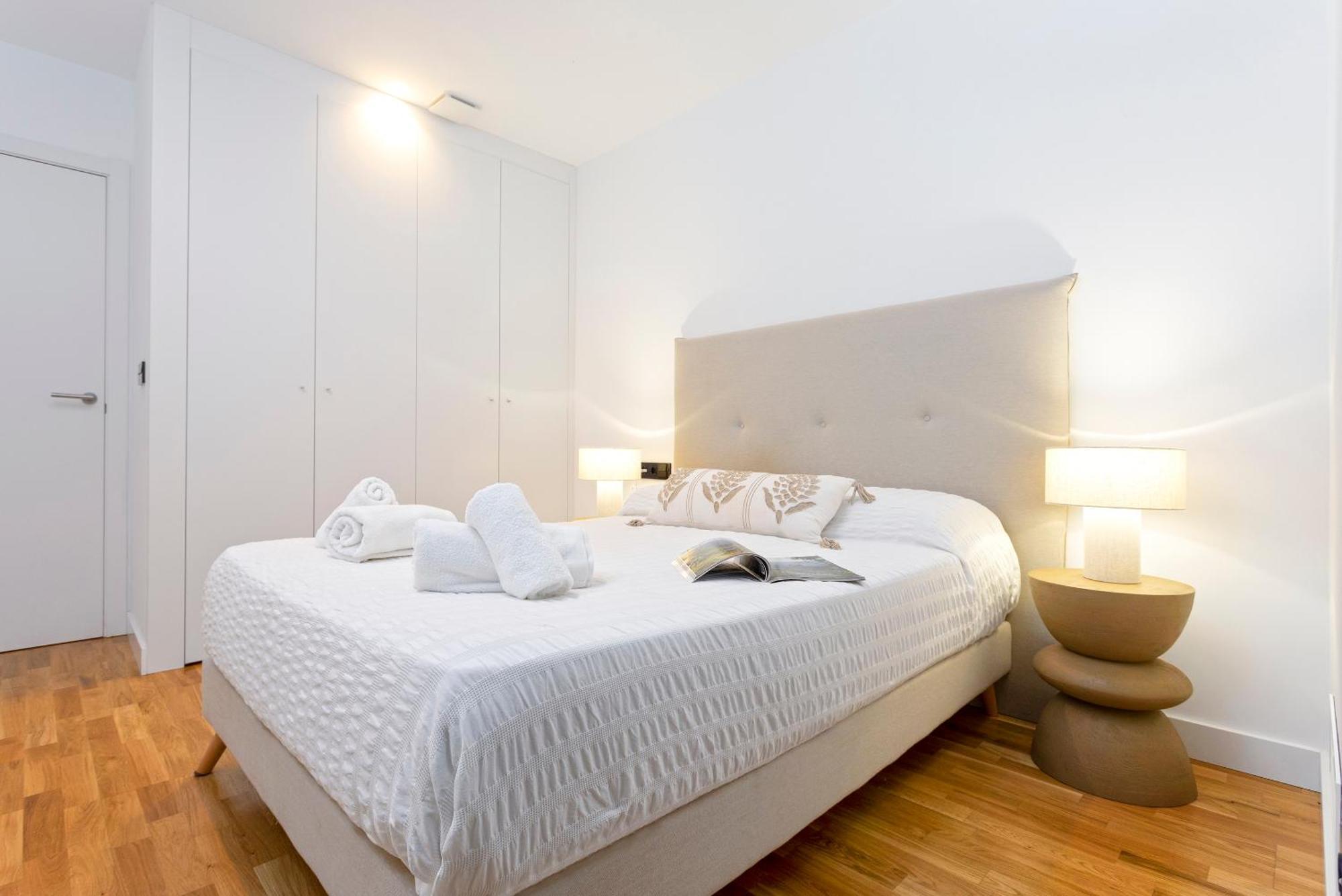 Malagueta Beach Front Luxury Apartment By Rent Me Malaga Exterior photo